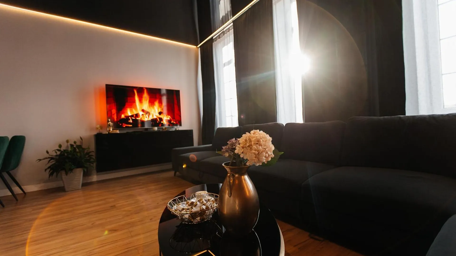 Apartment Maya'S Flats & Resorts 65 - Lux Ogarna 3 Rooms Gdansk Poland